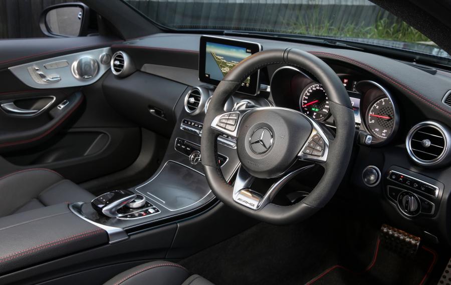 Интерьер Mercedes-AMG C43 4Matic Coupe 2016 года  (AU) (фото 27 из 30)